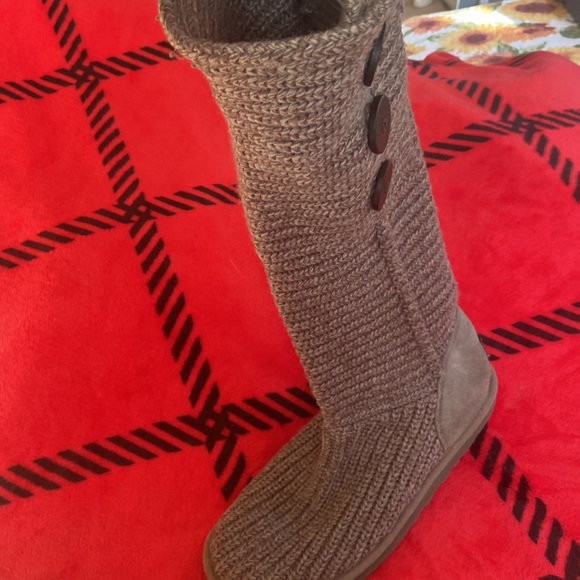 UGG Knit Sweater Tall Women's Boots Size 8 - Picture 2 of 8